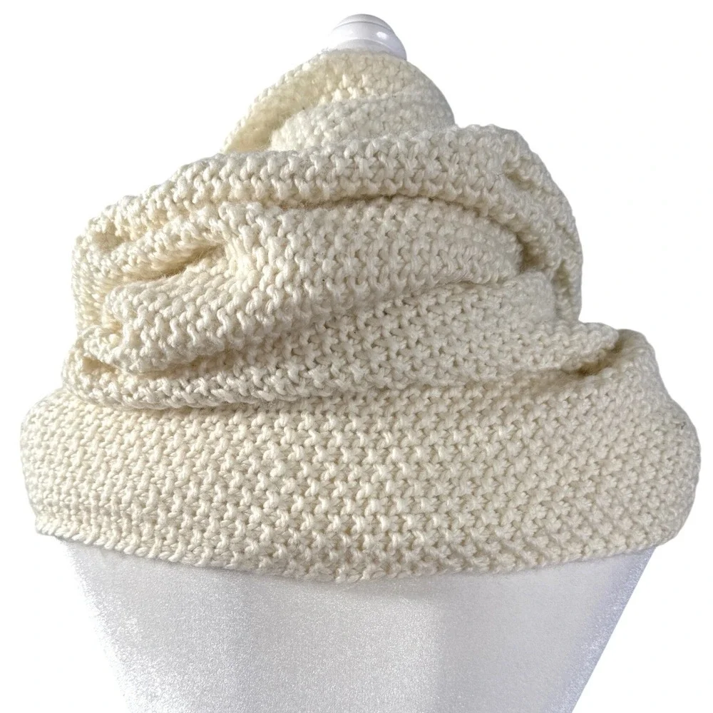 TRISTAN Cream Chunky Knit Infinity Scarf Wool‎ Textured Winter Snood